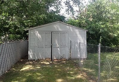 2nd image of 633 Central Ave