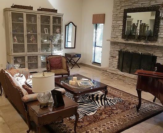 living/great furnished