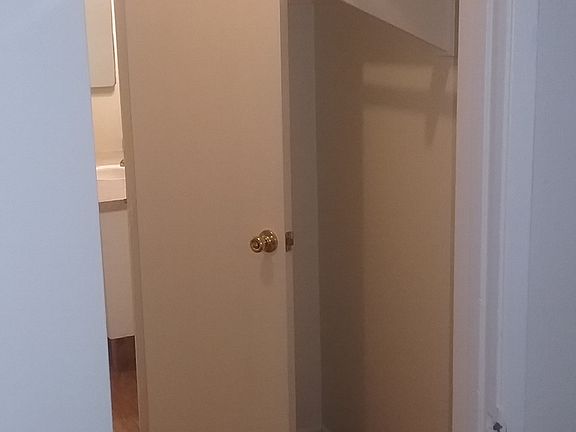 master closet / jack & jill bath