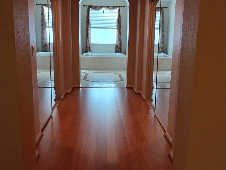 10723 Oak Meadow Ln — Photo 24