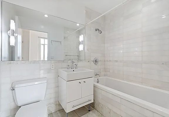 5th image of 635 W 42nd St APT 30J