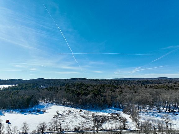 2nd image of 0 Route 8a
