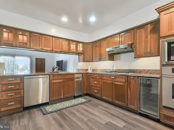 26 Chatham Ct, Dover, DE 19901