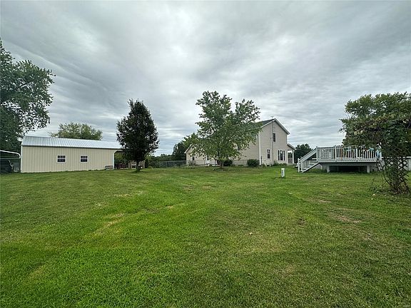 4th image of 77 Wagon Wheel Dr