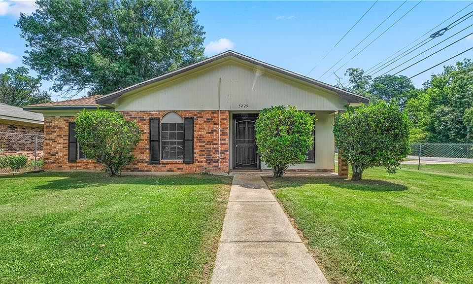 1st image of 5225 W Sandy Bayou Dr