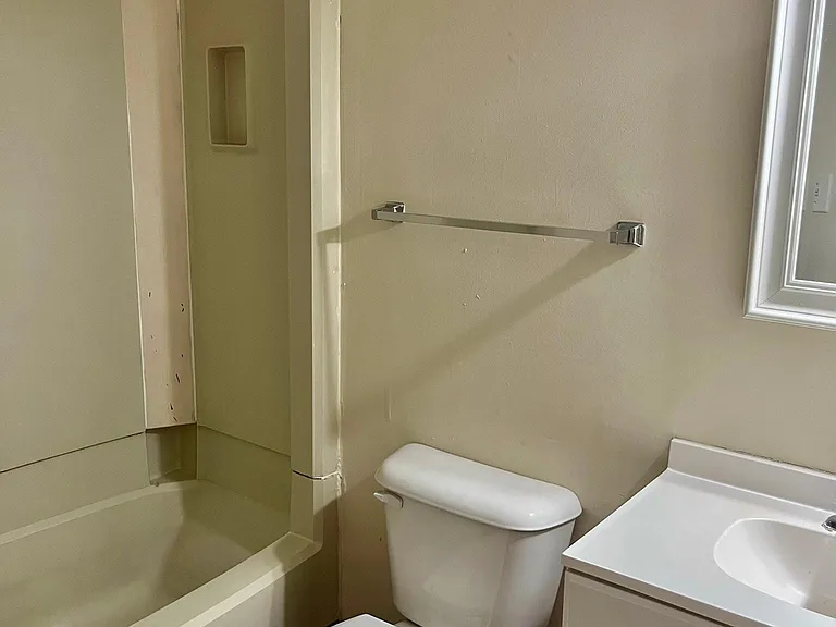 1213 Fairway Ter — Photo 7