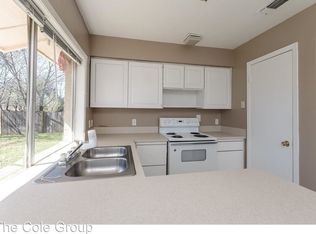 1812 Wickersham Dr, Arlington, TX 76014