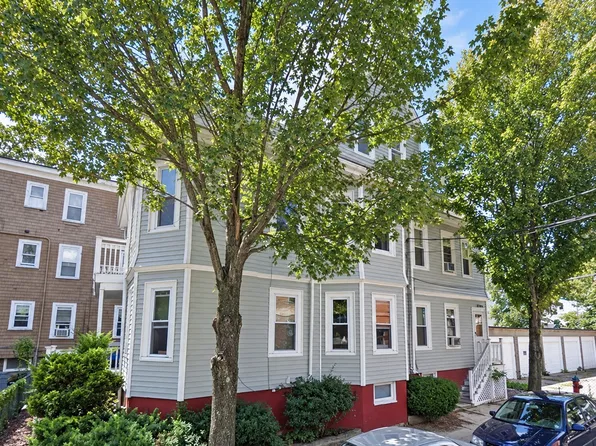 34 Holyoke Rd, Somerville, MA 02144