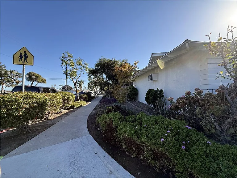 7672 Amazon Dr #1 — Photo 21