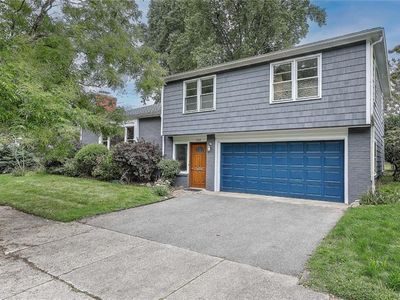 342 Grotto Ave, Providence, RI, 02906