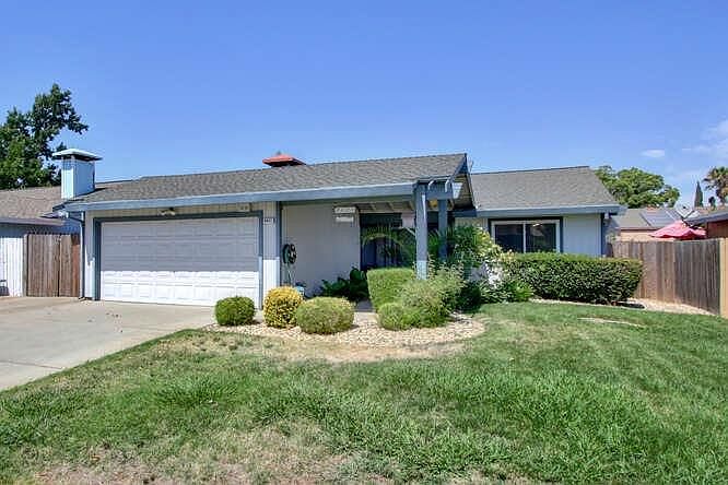 1st image of 8621 Tiogawoods Dr