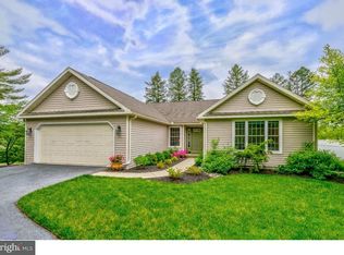 4A Sycamore Dr, Reading, PA 19606