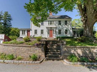 70 Woodland Rd, North Hampton, NH 03862