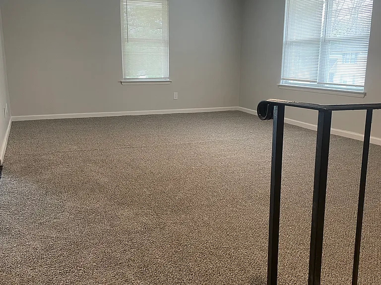 Sandy Ridge Apartments — Photo 28