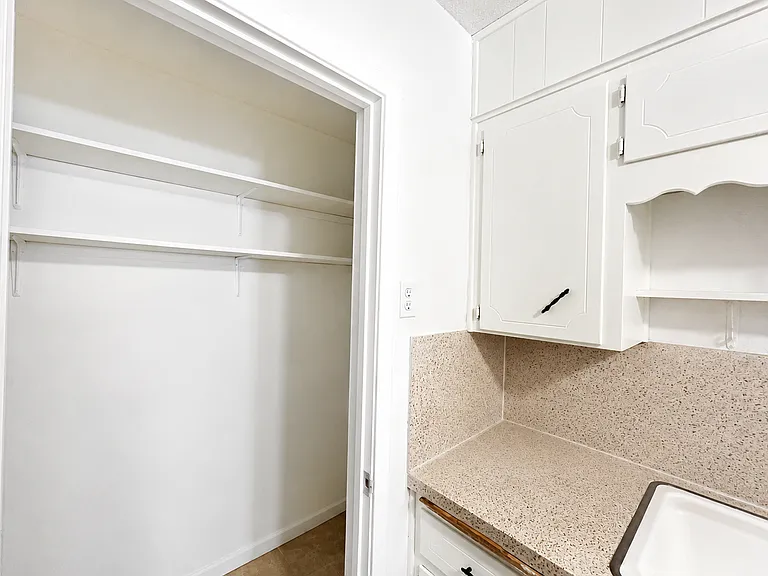 2211 Wheeler Ave — Photo 11