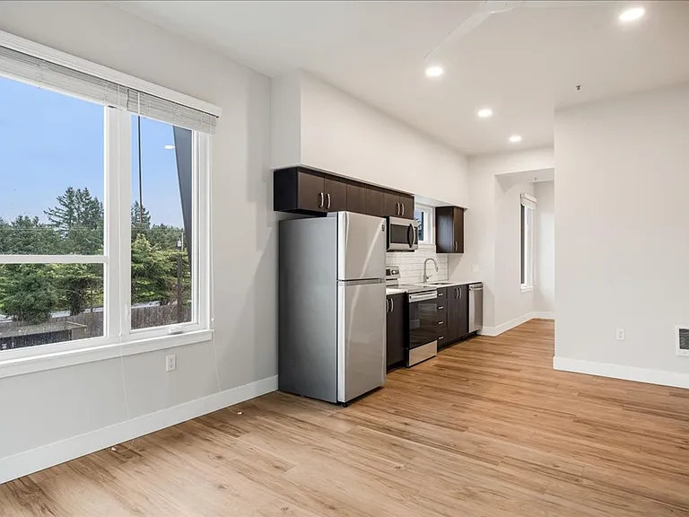 Brookside Apartments — Photo 65