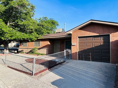 1601 Stanford Dr SE, Albuquerque, NM, 87106