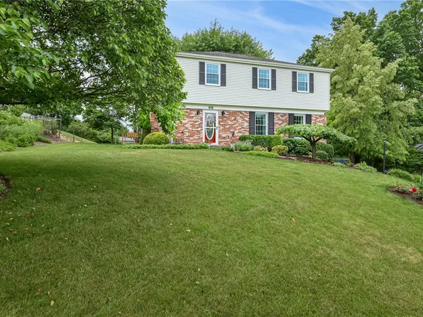 3020 Marie Dr, Gibsonia, PA 15044