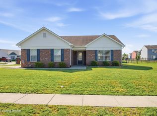 293 Mallard Pointe Blvd, Shepherdsville, KY 40165