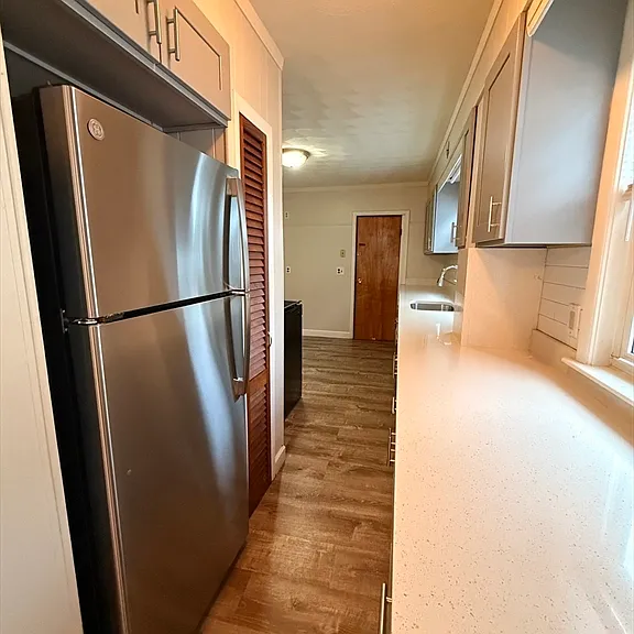 35-37 Springdale St #35 — Photo 13