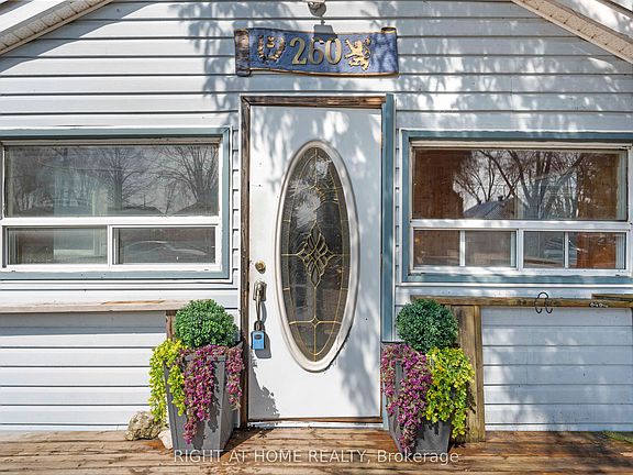 4th image of 260 Beach Rd