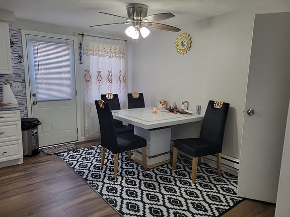 5th image of 35 Genessee St APT E