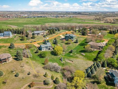8409 Sunset Cir, Brandon, SD, 57005