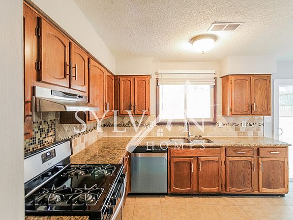 5th image of 5238 Stafford Dr