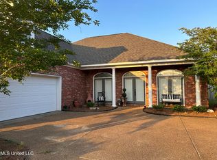800 Highland Ct, Brandon, MS 39047