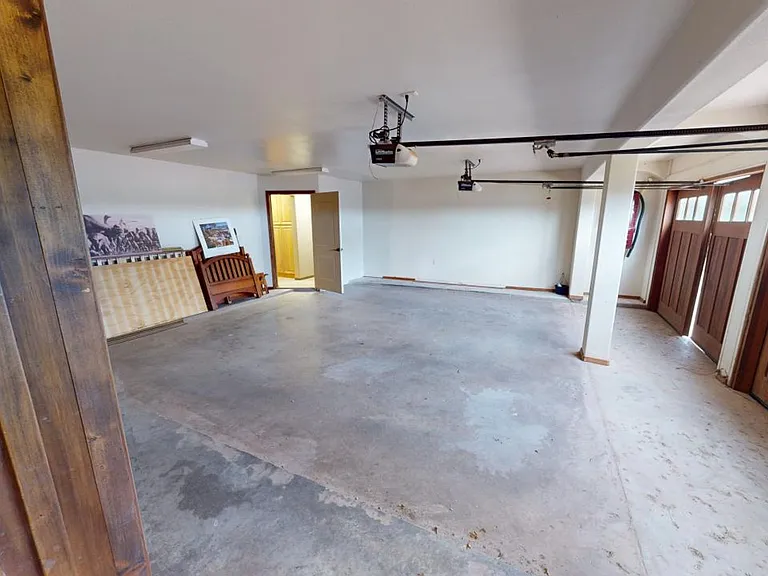 142 Griffin Rd — Photo 56