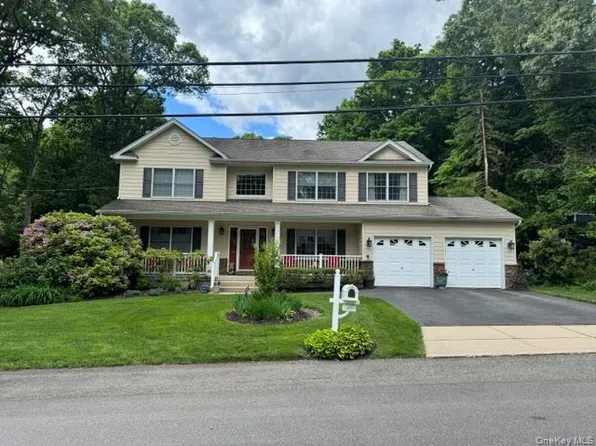 41 Shady Lane, Huntington, NY 11743