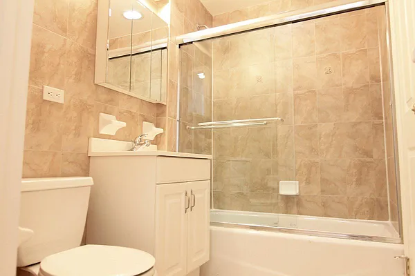 Rented by Bohemia Realty Group | media 21