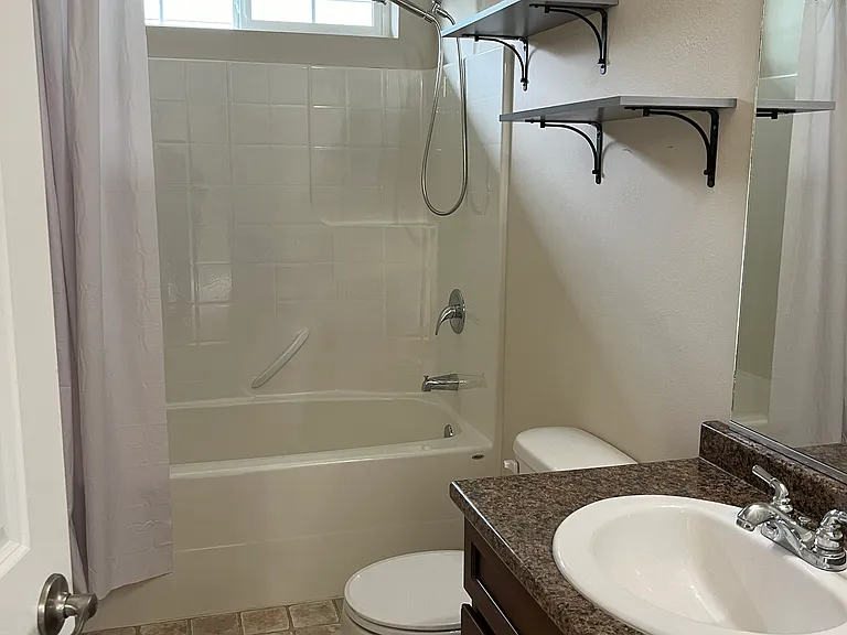 19428 Willet Ln NE — Photo 15