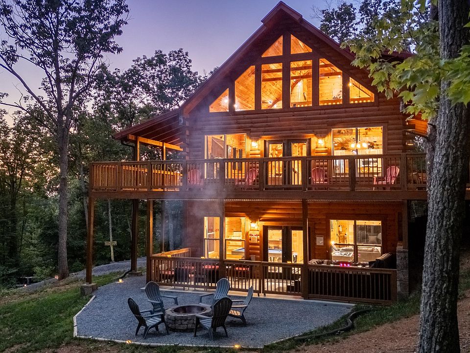 1st image of 2118 Red Bud Rd