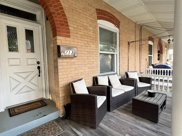 713 Juniper St, Quakertown, PA 18951