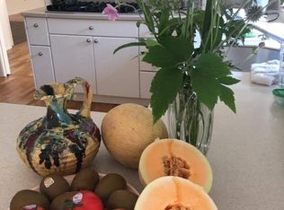 5217 88th Ave SE, Mercer Island, WA 98040