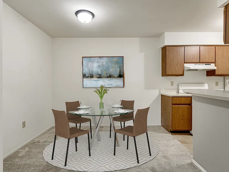 Windemere Apartments — Photo 40