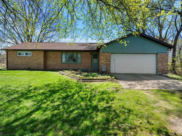 60299 County Road 380, Bangor, MI 49013
