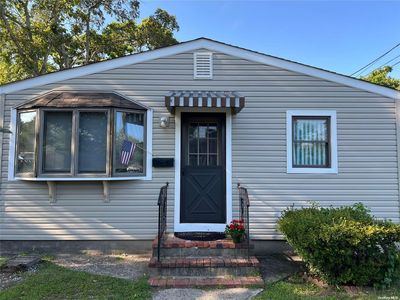 17 Patchogue Avenue, Patchogue, NY, 11772