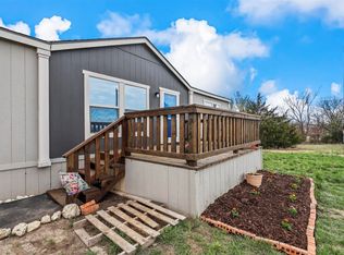 115 Vinall Cir, Decatur, TX 76234