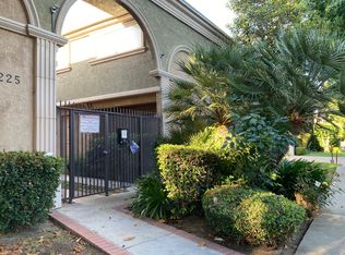 20225 Cohasset St UNIT 8, Winnetka, CA 91306