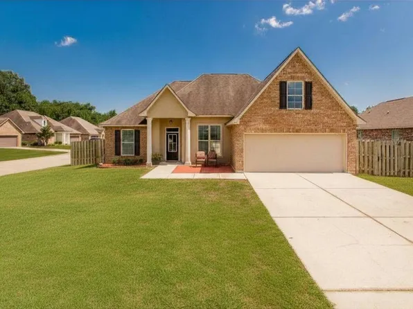 585 Ponderosa Dr, Ponchatoula, LA 70454