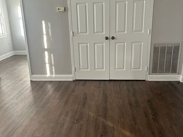 4 E Athens Ave #203 — Photo 9