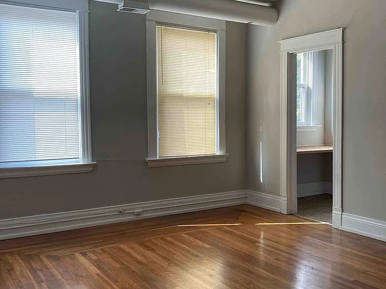 3241 Jefferson Ave — Photo 24