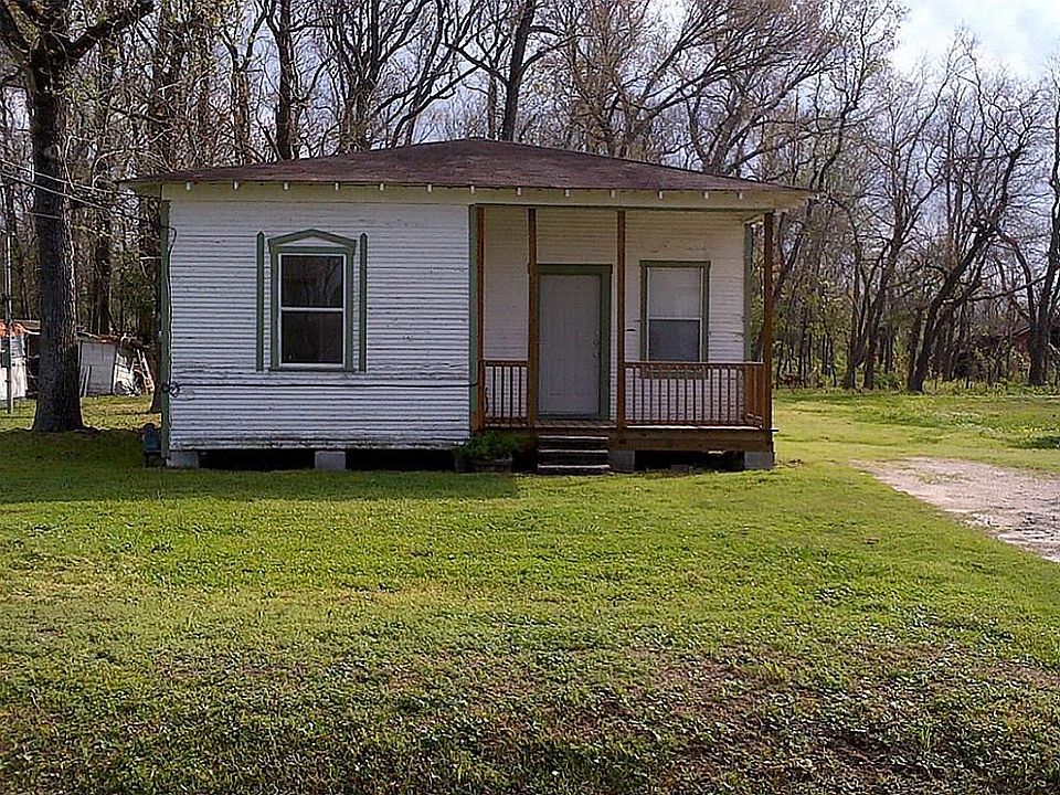 2nd image of 320 Hambrick Rd