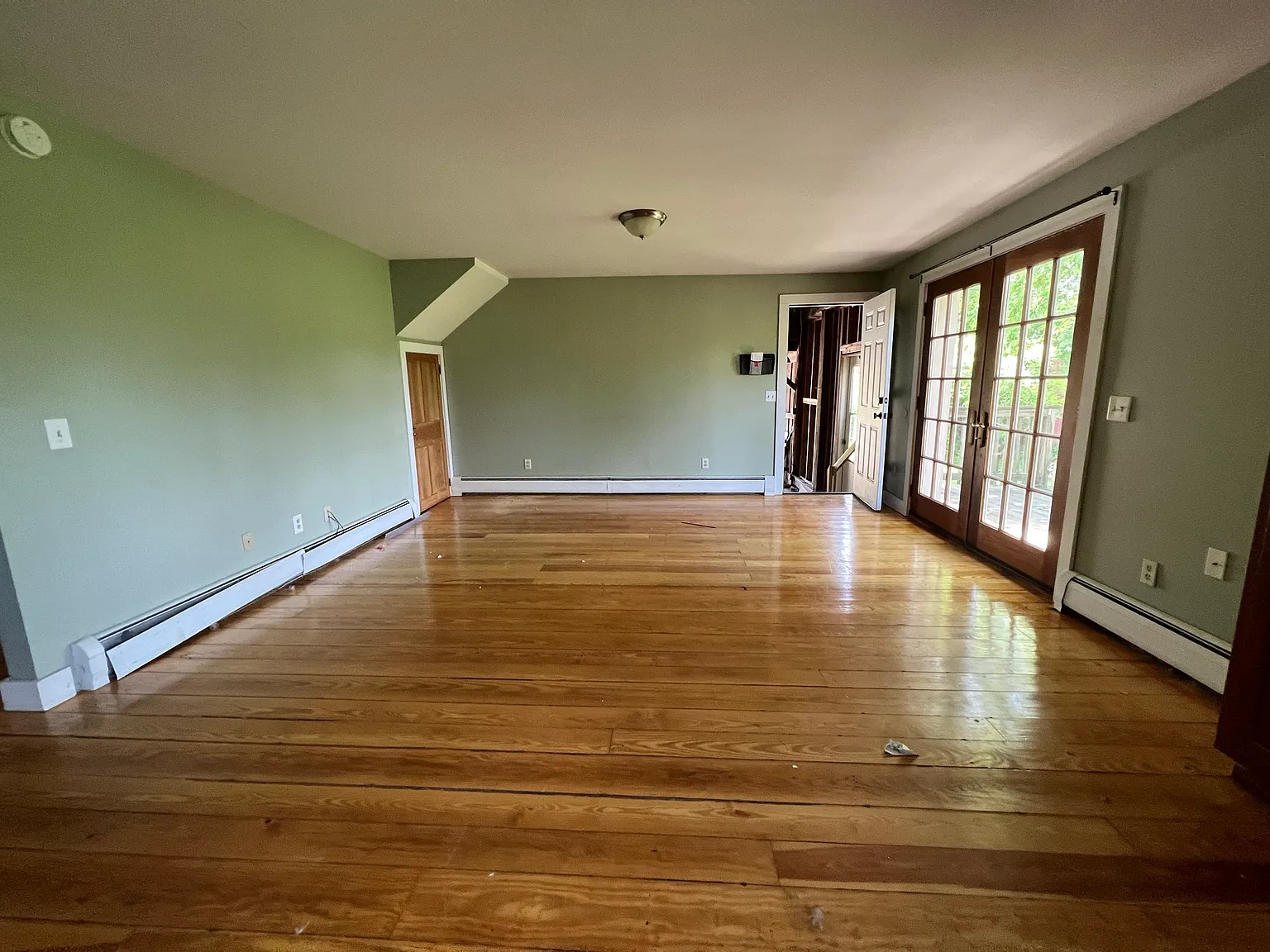 121 Bay Road - 2 — Photo 4