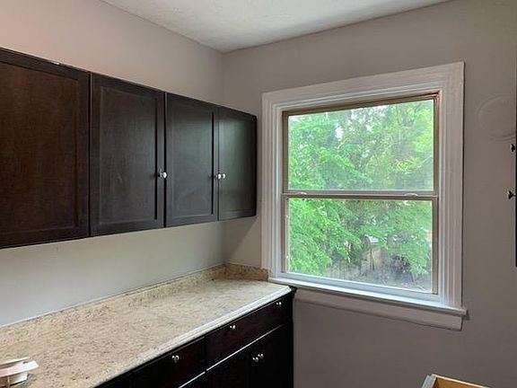4th image of 2606 Montana Ave APT 2