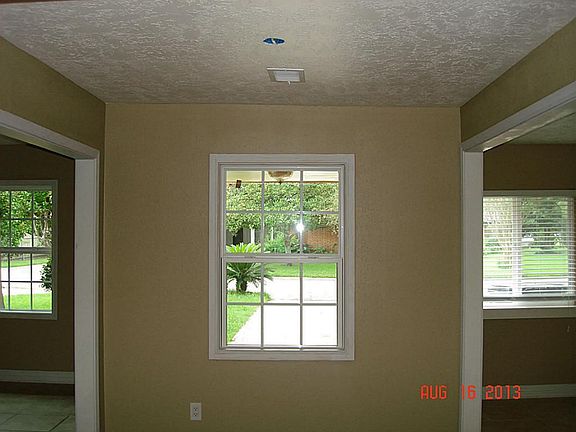 5th image of 5751 Berry Creek Dr