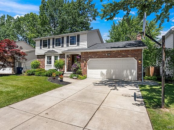 2nd image of 383 Greengage Cir