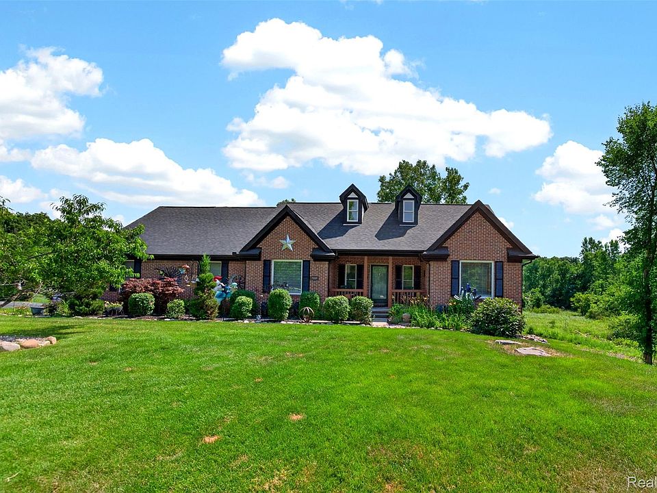 1st image of 2660 Scenic Meadows Dr